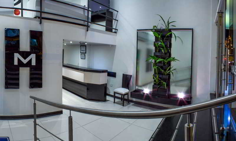 נייבה Hotel Metropolitano מראה חיצוני תמונה